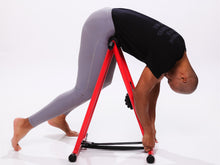 Load image into Gallery viewer, Felix Sanchez, Olympic Gold Medalist performing psaos release on the anti gravity foam roller